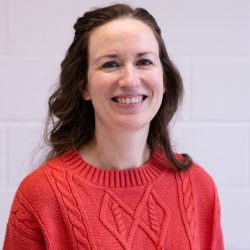Stephanie Sanger Headshot